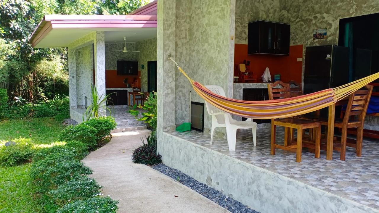 Nananuira Apartment And Room Khao Lak Exteriér fotografie